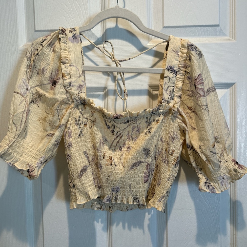 Floral Smocked Puff Sleeve Crop Top